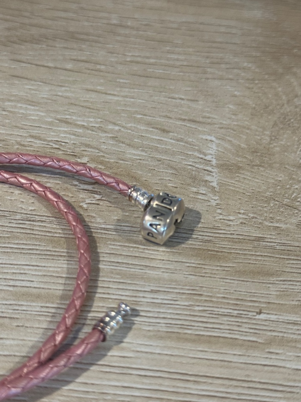 Authentic PANDORA DOUBLE LEATHER BRACELET 16" Light PINK Pre-owned - Picture 4 of 8